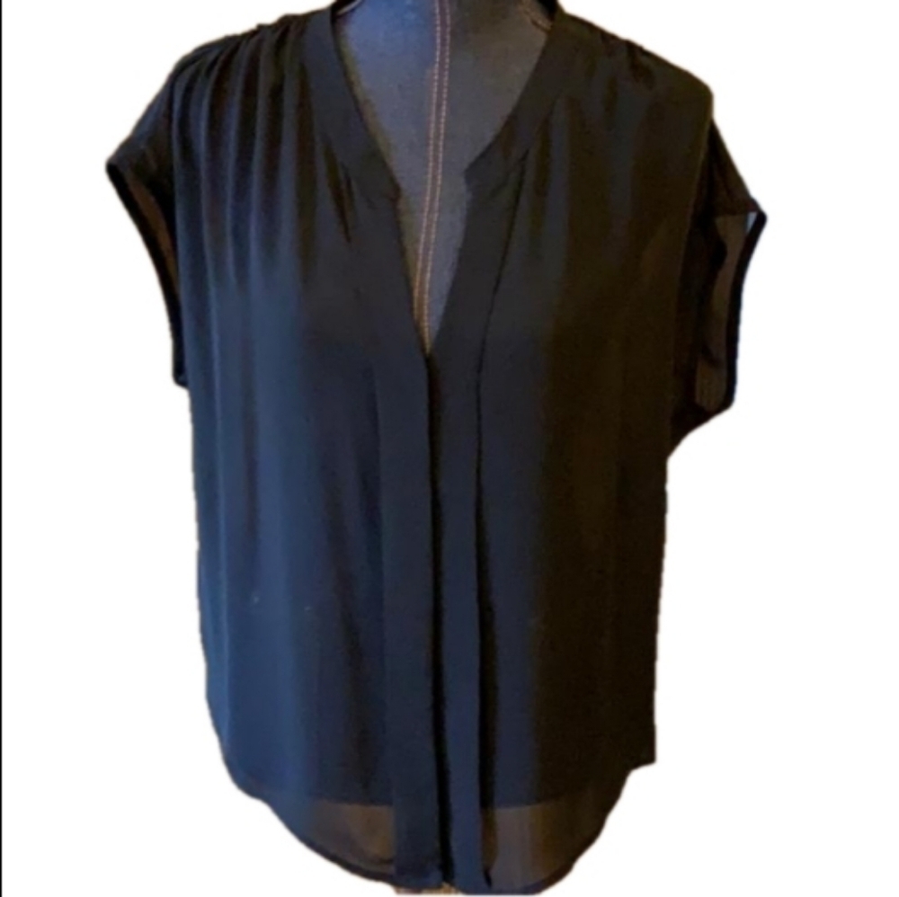 NWOT RedHaute Sheer Button Up Top SzXS